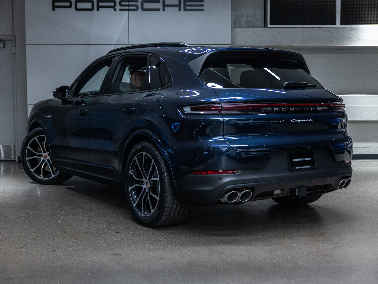 New 2026 Porsche Cayenne S AWD/4WD image 3