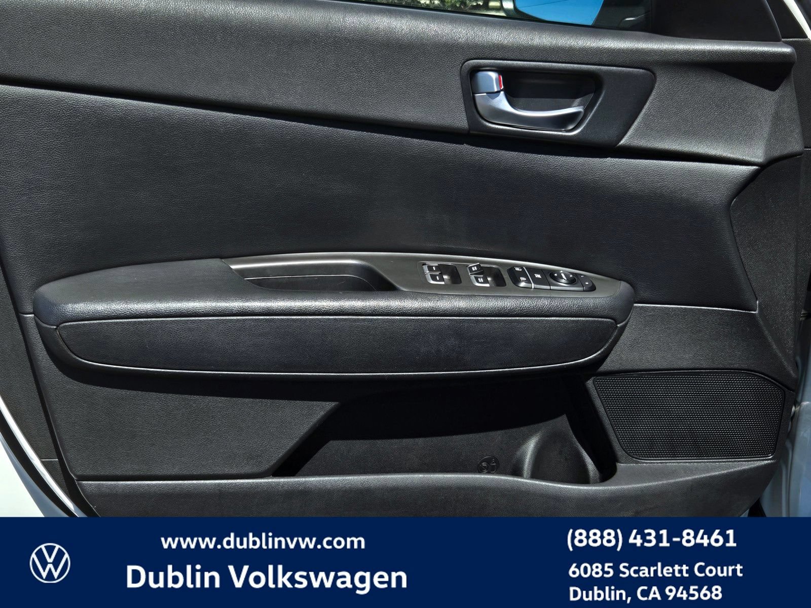 Used 2017 Kia Optima Premium FWD image 10