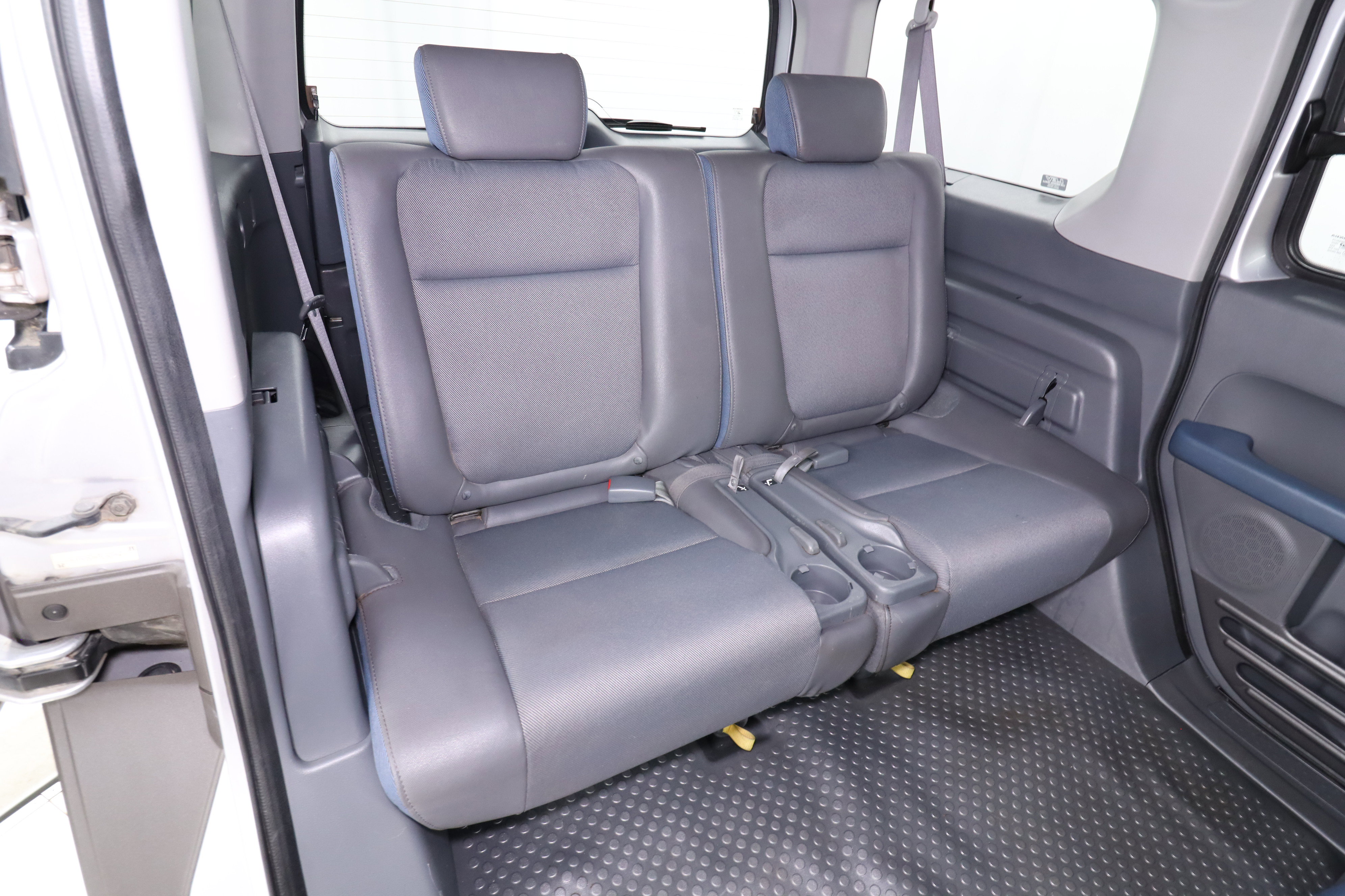 Used 2003 Honda Element EX image 18