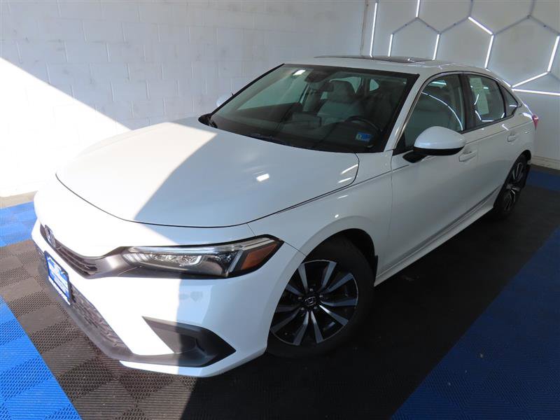 Used 2023 Honda Civic EX image 4
