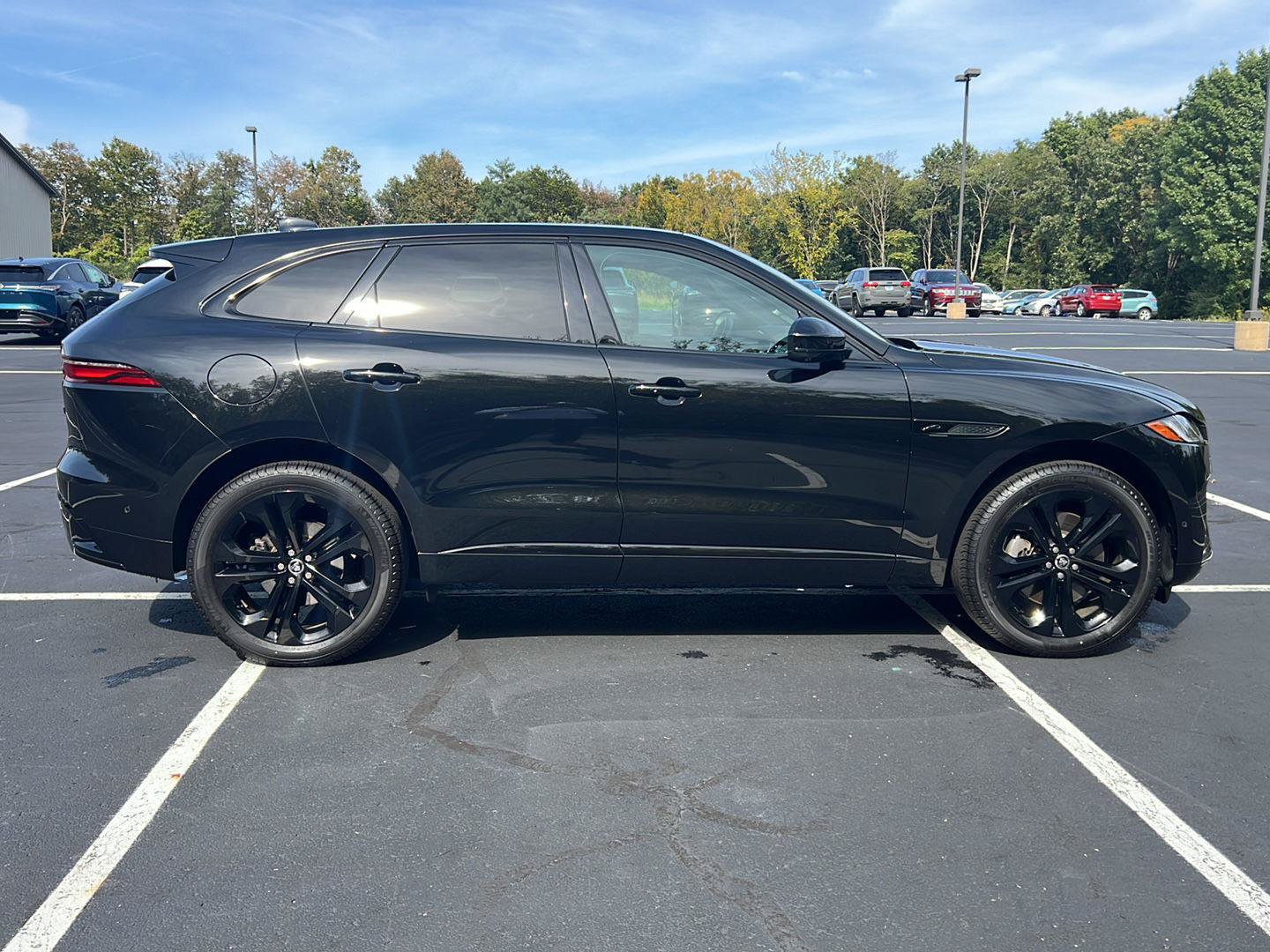Certified 2026 Jaguar F-PACE R-Dynamic S AWD/4WD image 6