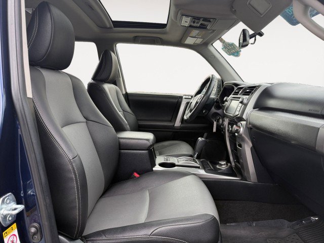 Used 2019 Toyota 4Runner SR5 Premium image 10