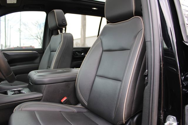 Used 2023 GMC Yukon SLT image 19
