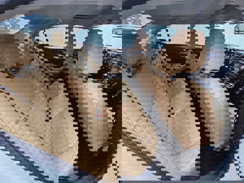 Used 2018 Nissan Maxima SR w/ Interior Lighting Package image 14