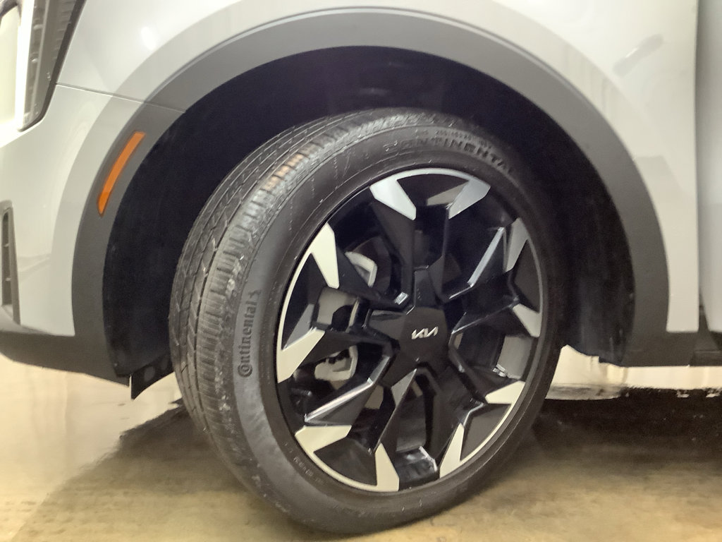 Used 2024 Kia Sorento EX w/ Panoramic Sunroof Package image 31
