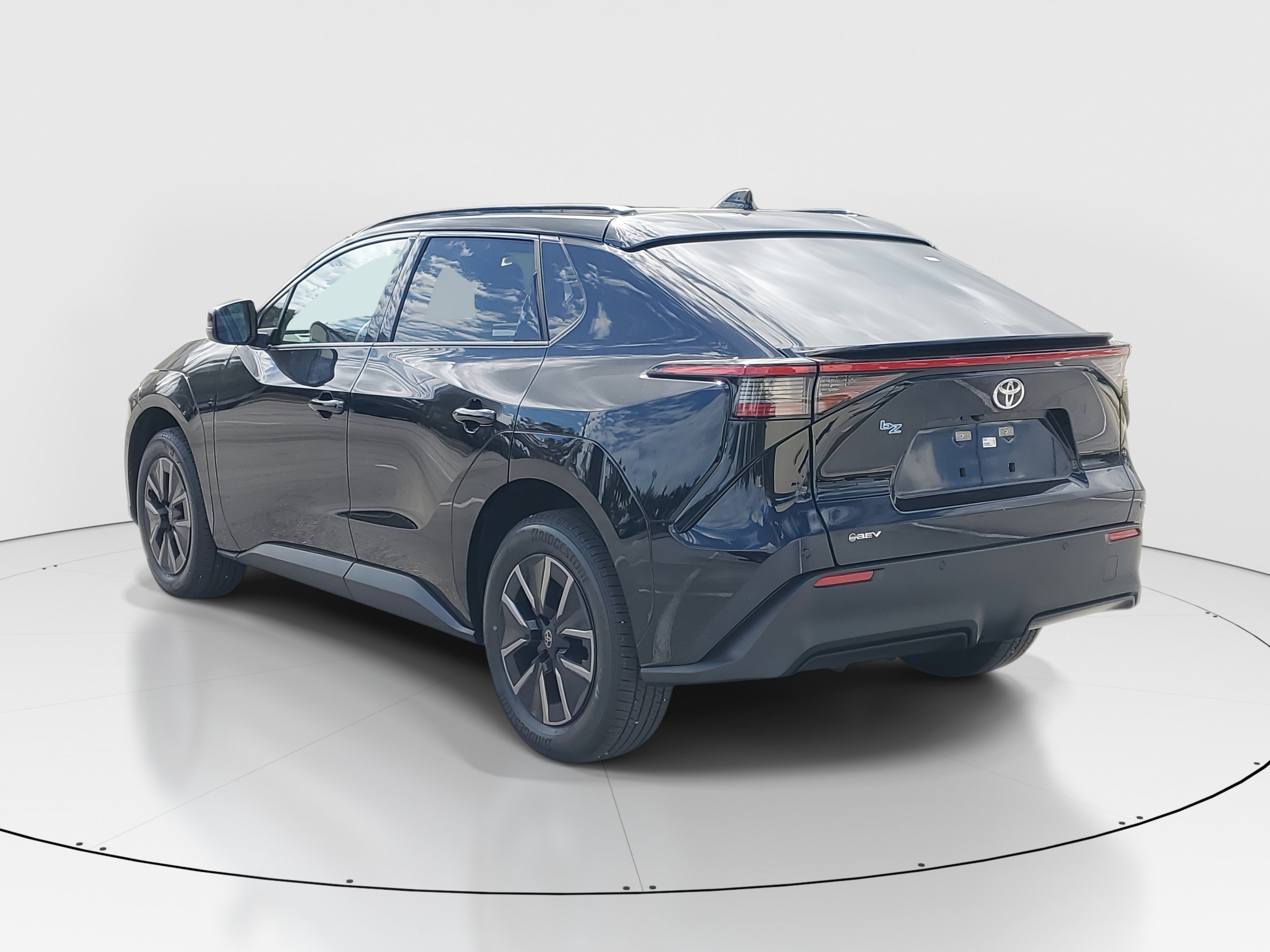 Certified 2026 Toyota bZ image 5