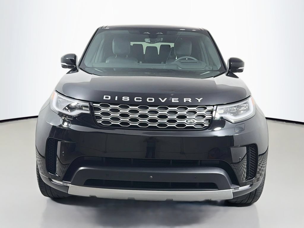 Certified 2025 Land Rover Discovery S AWD/4WD image 2
