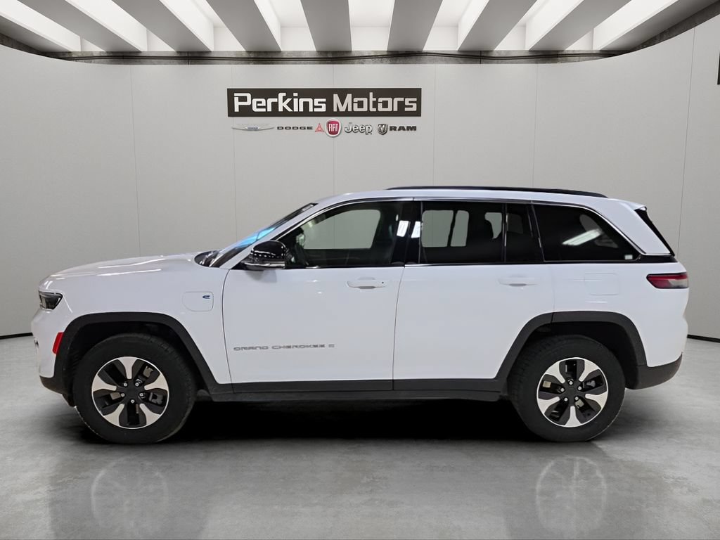 Used 2024 Jeep Grand Cherokee Limited 4xe AWD/4WD image 2