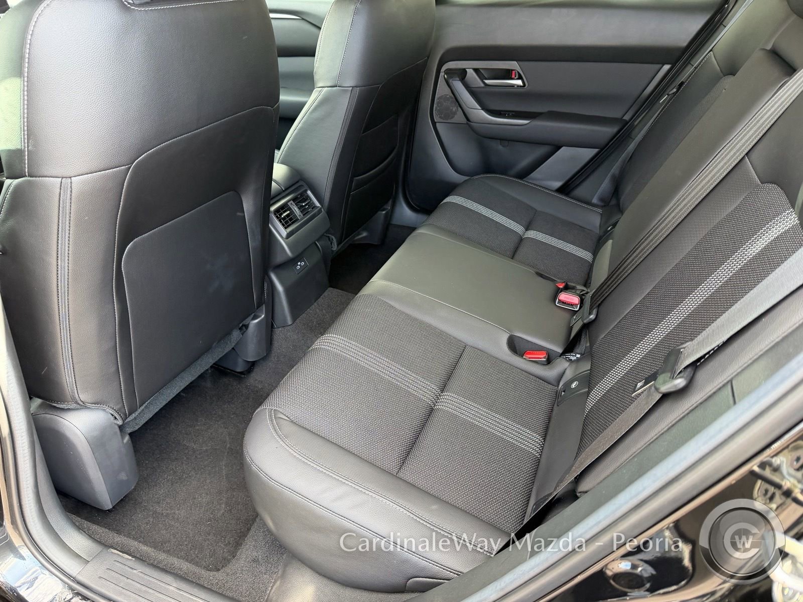 Certified 2025 MAZDA CX-50 AWD 2.5 S w/ Weather Package image 17