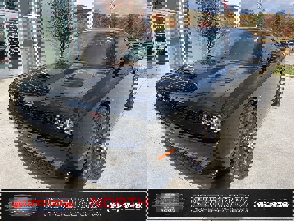 Used 2022 Dodge Challenger R/T Scat Pack image 1