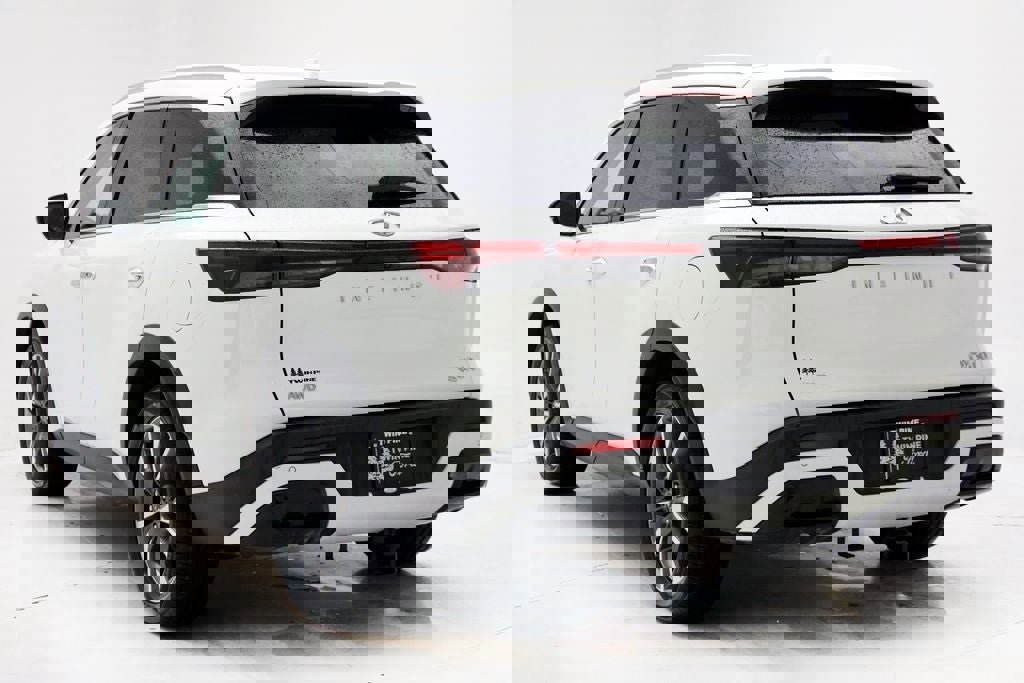 Used 2024 INFINITI QX60 Luxe image 6