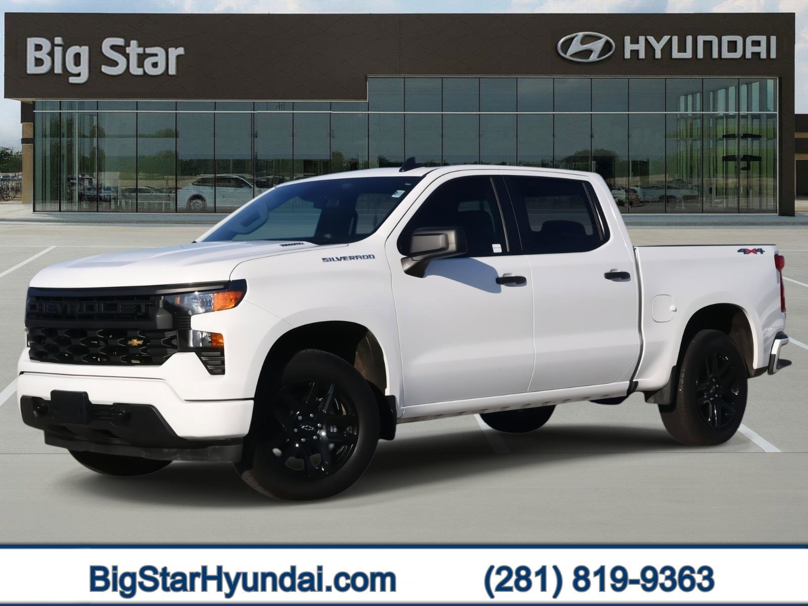Used 2025 Chevrolet Silverado 1500 Custom image 1