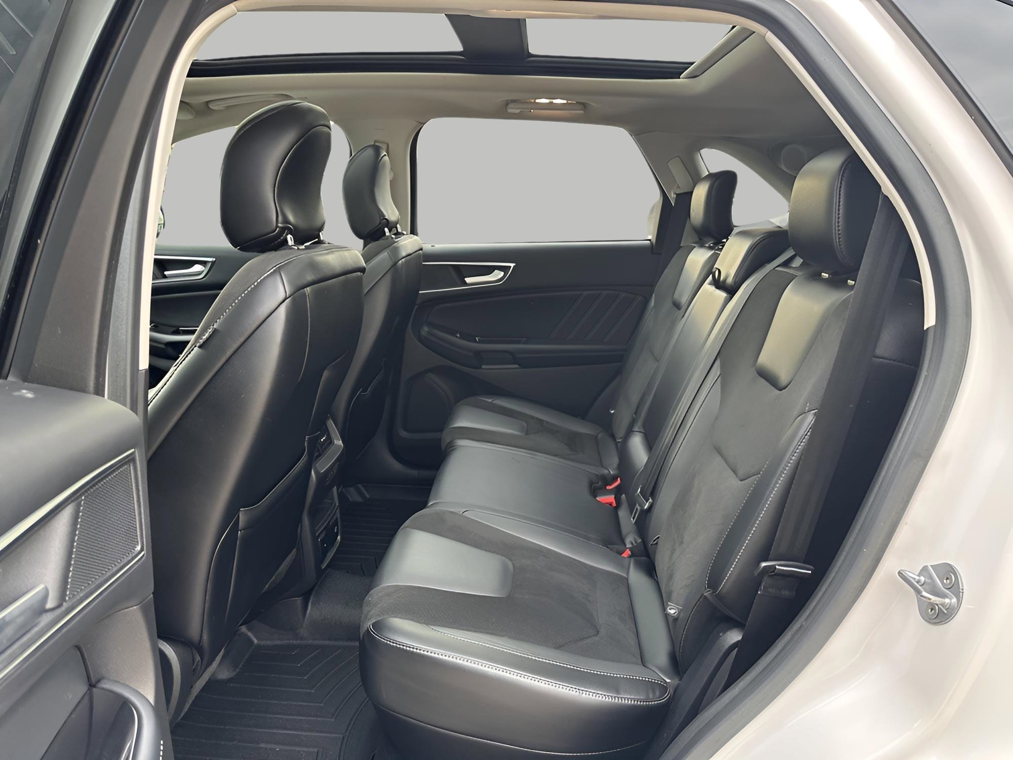 Used 2017 Ford Edge Sport w/ Equipment Group 401A image 25