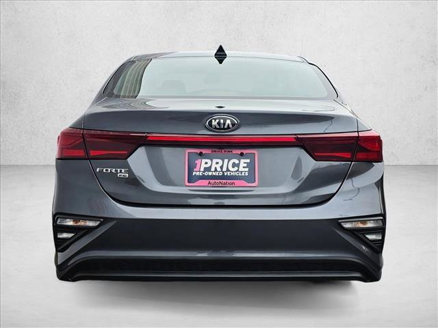 Used 2021 Kia Forte Sedan image 4