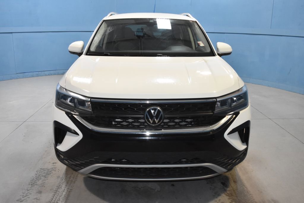 Certified 2023 Volkswagen Taos SE image 20
