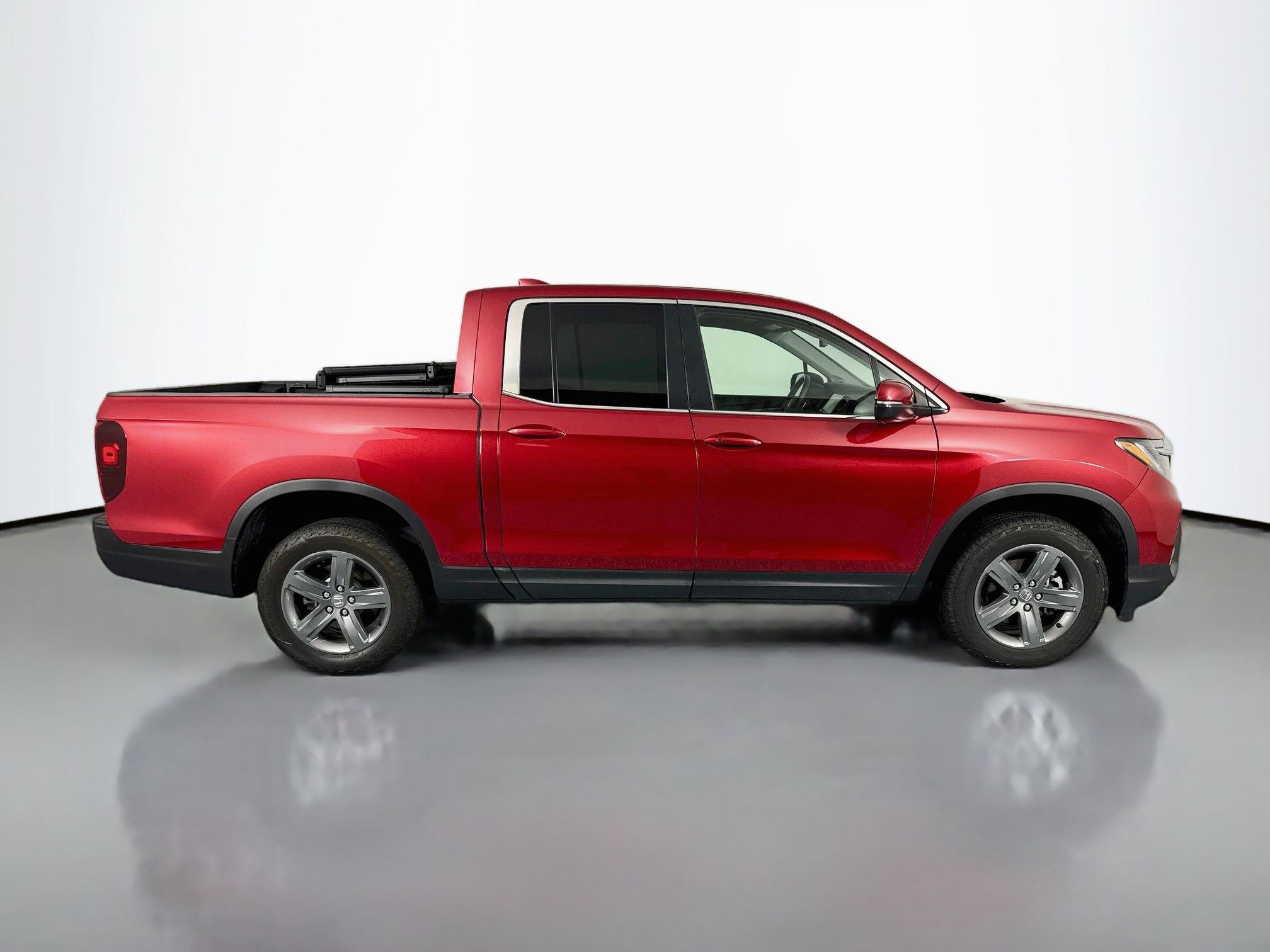 Certified 2023 Honda Ridgeline RTL image 4
