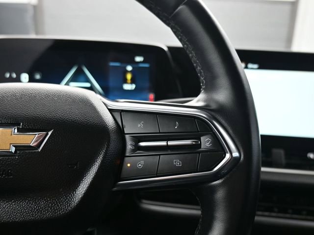 Used 2025 Chevrolet Equinox LT image 16