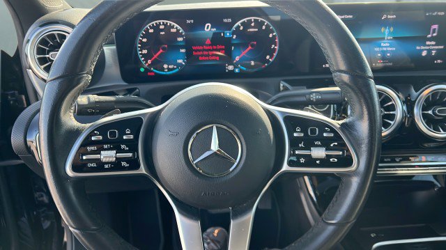 Used 2022 Mercedes-Benz A 220 image 35