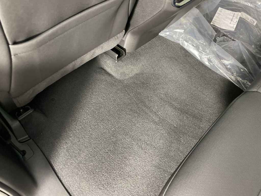 Used 2026 GMC Sierra 1500 SLT w/ SLT Premium Package image 35