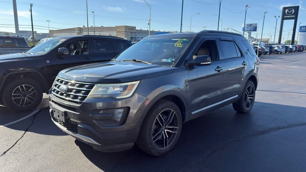 Used 2016 Ford Explorer XLT w/ Equipment Group 202A AWD/4WD image 6