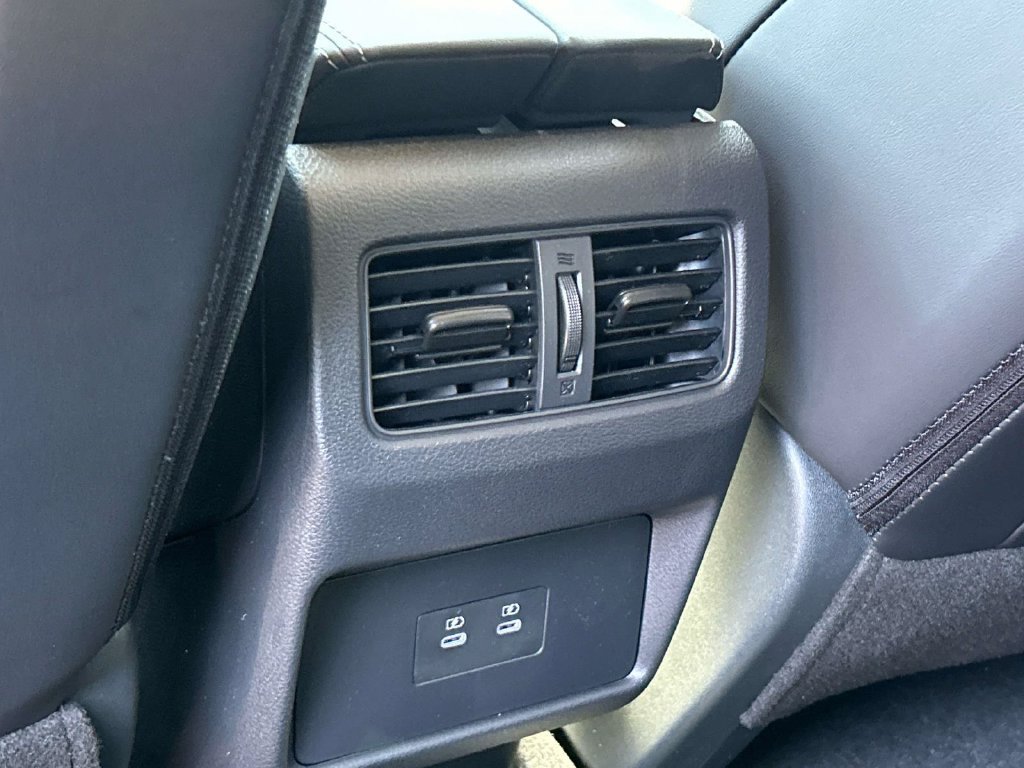 New 2026 Nissan Rogue Dark Armor AWD/4WD image 23