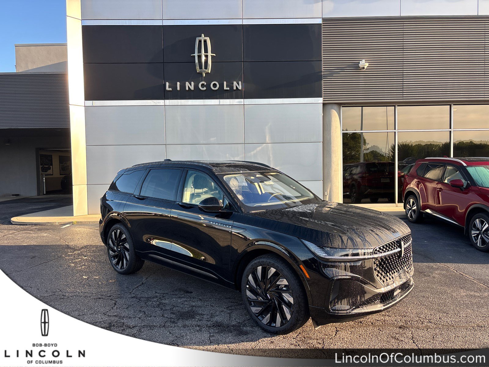 New 2026 Lincoln Nautilus Reserve w/ Jet Appearance Package AWD/4WD image 1