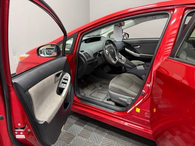 Used 2015 Toyota Prius Two FWD image 14