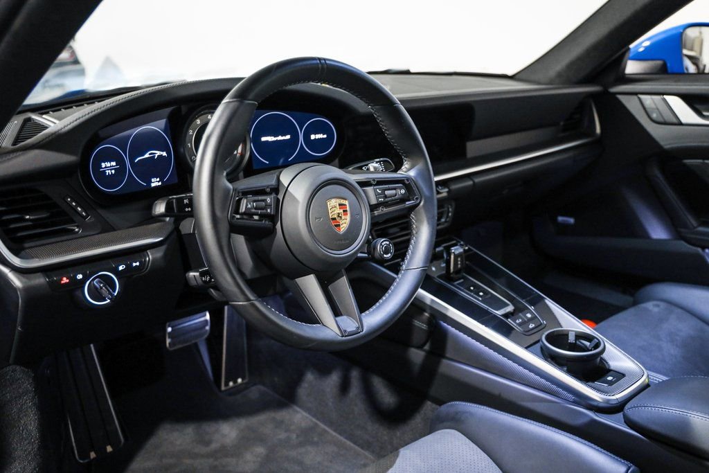 Used 2022 Porsche 911 Turbo S image 34