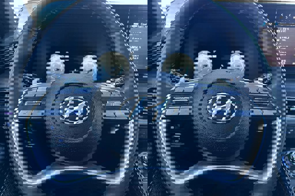 Used 2025 Hyundai Palisade Calligraphy image 23