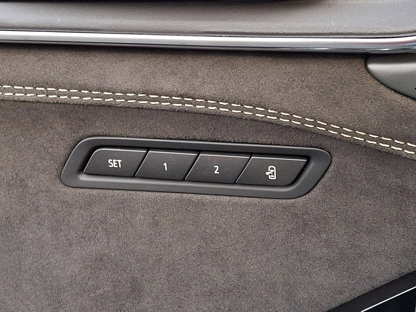 Used 2026 Cadillac CT5 V w/ Technology Package image 27