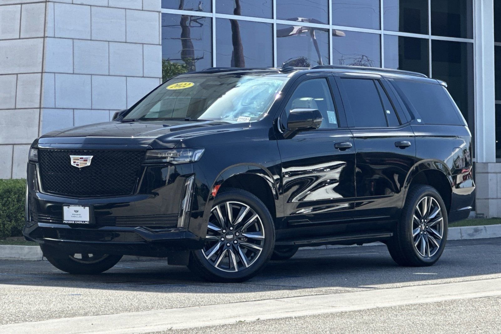 Used 2022 Cadillac Escalade Sport Platinum image 8