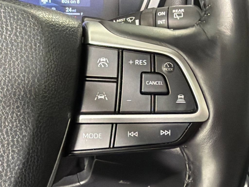 Used 2024 Toyota Grand Highlander Platinum image 27