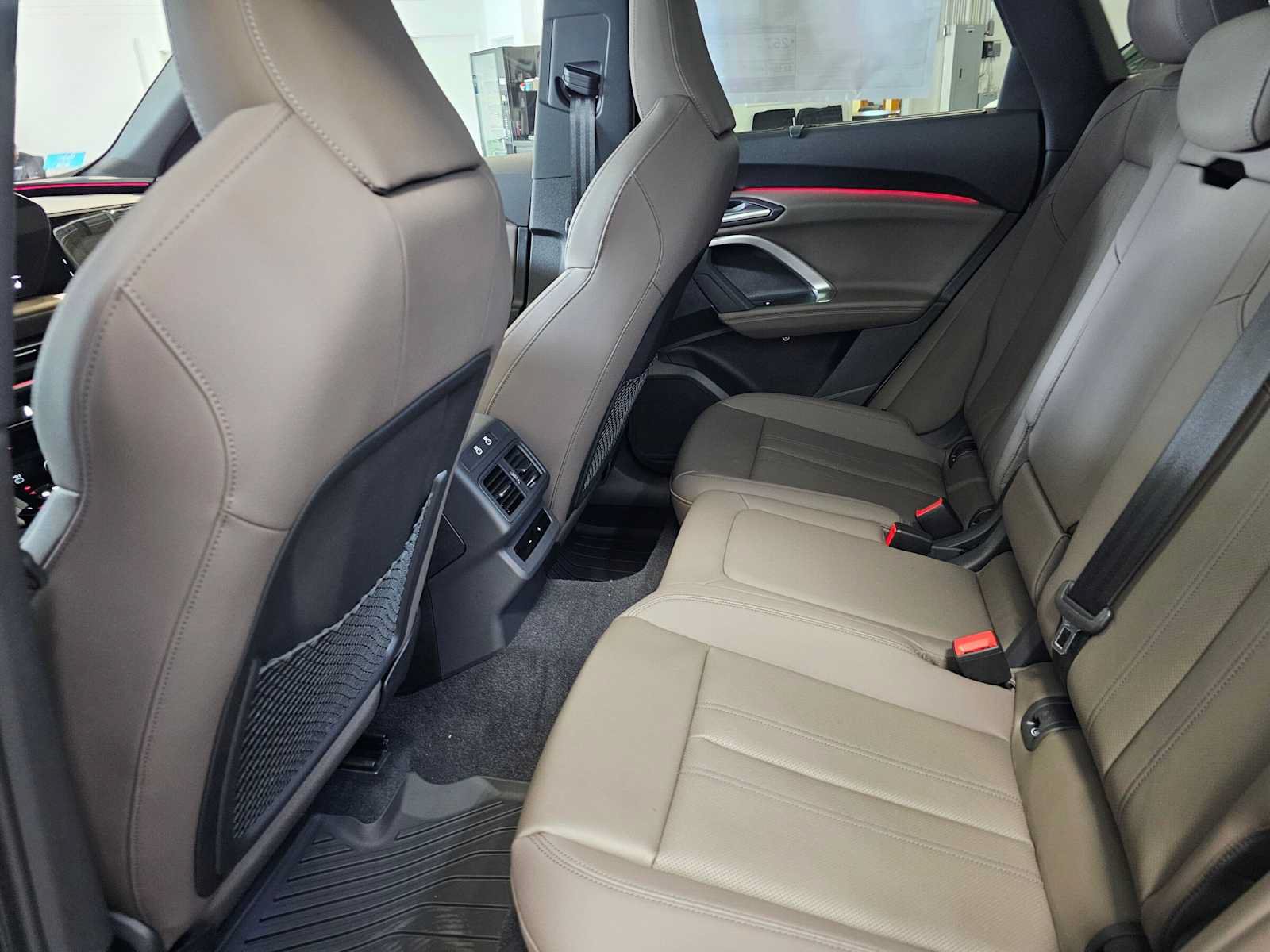 Used 2025 Audi Q5 Premium Plus AWD/4WD image 19