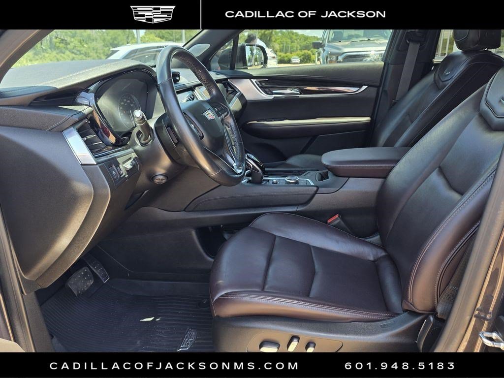 Certified 2022 Cadillac XT6 Premium Luxury w/ Technology Package AWD/4WD image 18