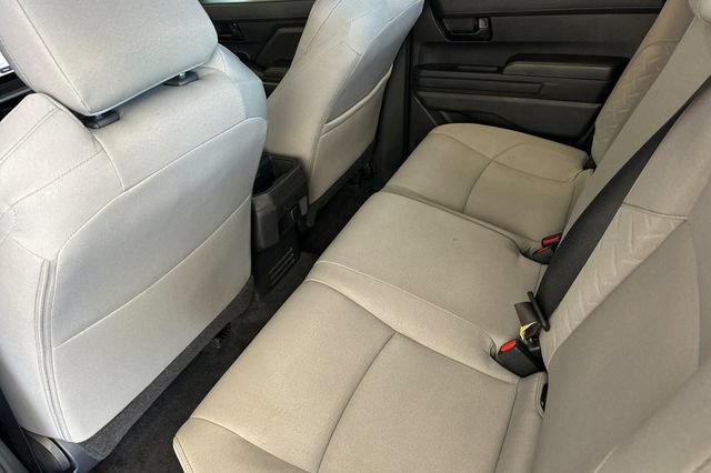 Used 2025 Toyota Tacoma SR5 AWD/4WD image 14