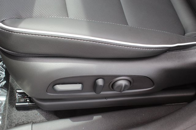 New 2026 Buick Encore GX Avenir w/ Avenir Technology Package image 21