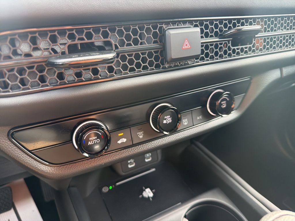 Certified 2026 Honda HR-V LX image 30