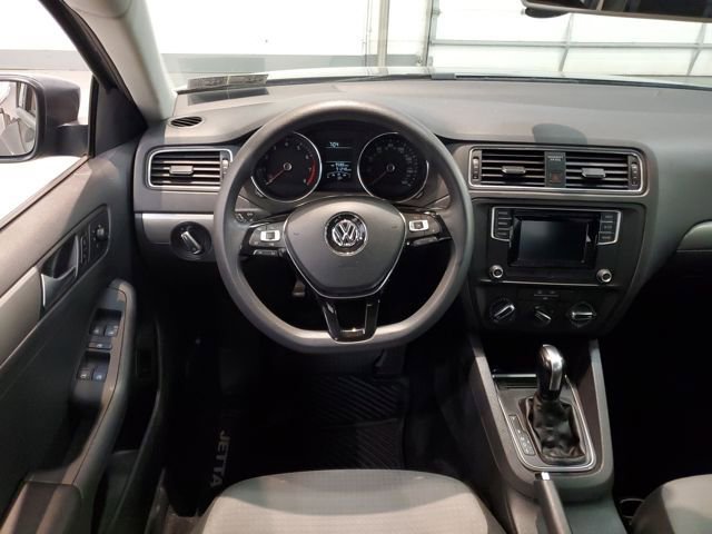 Used 2018 Volkswagen Jetta S image 14