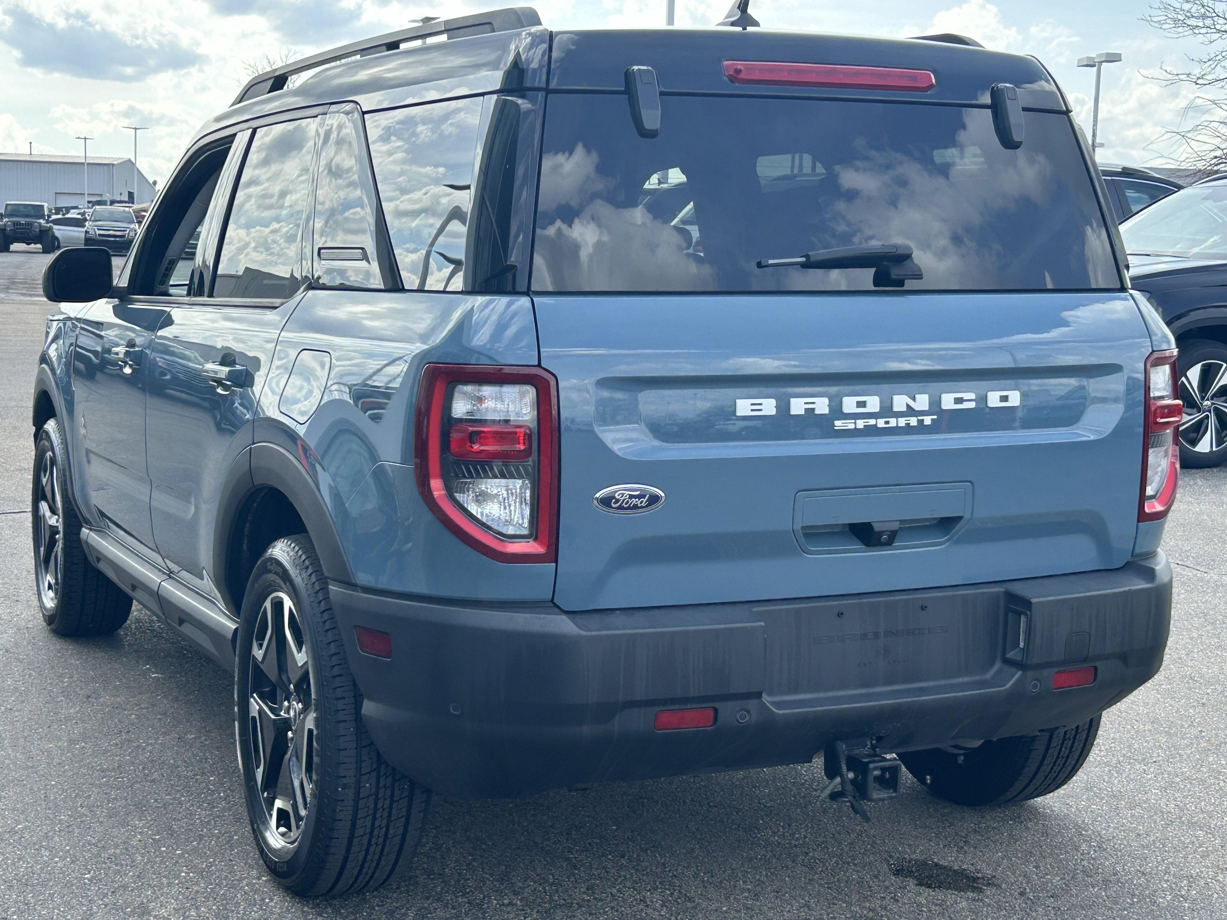 Used 2021 Ford Bronco Sport Outer Banks image 5