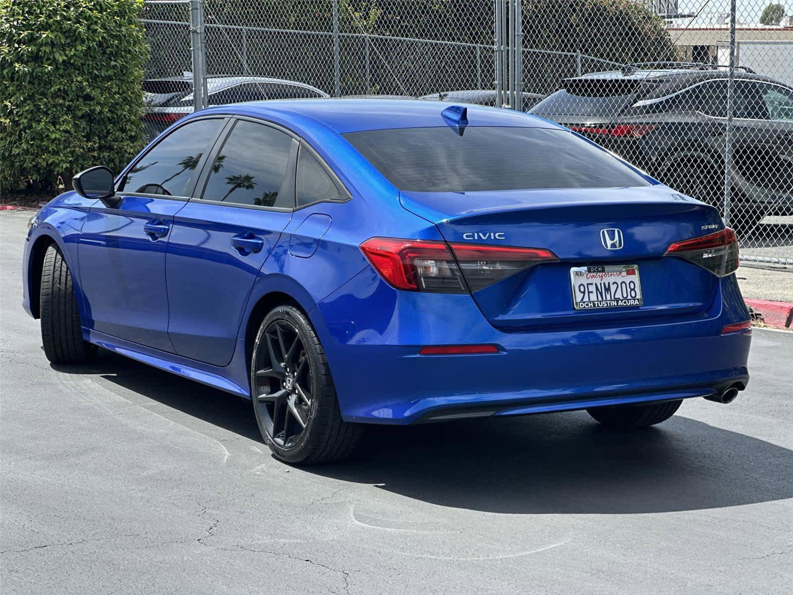 Used 2022 Honda Civic Sport image 5