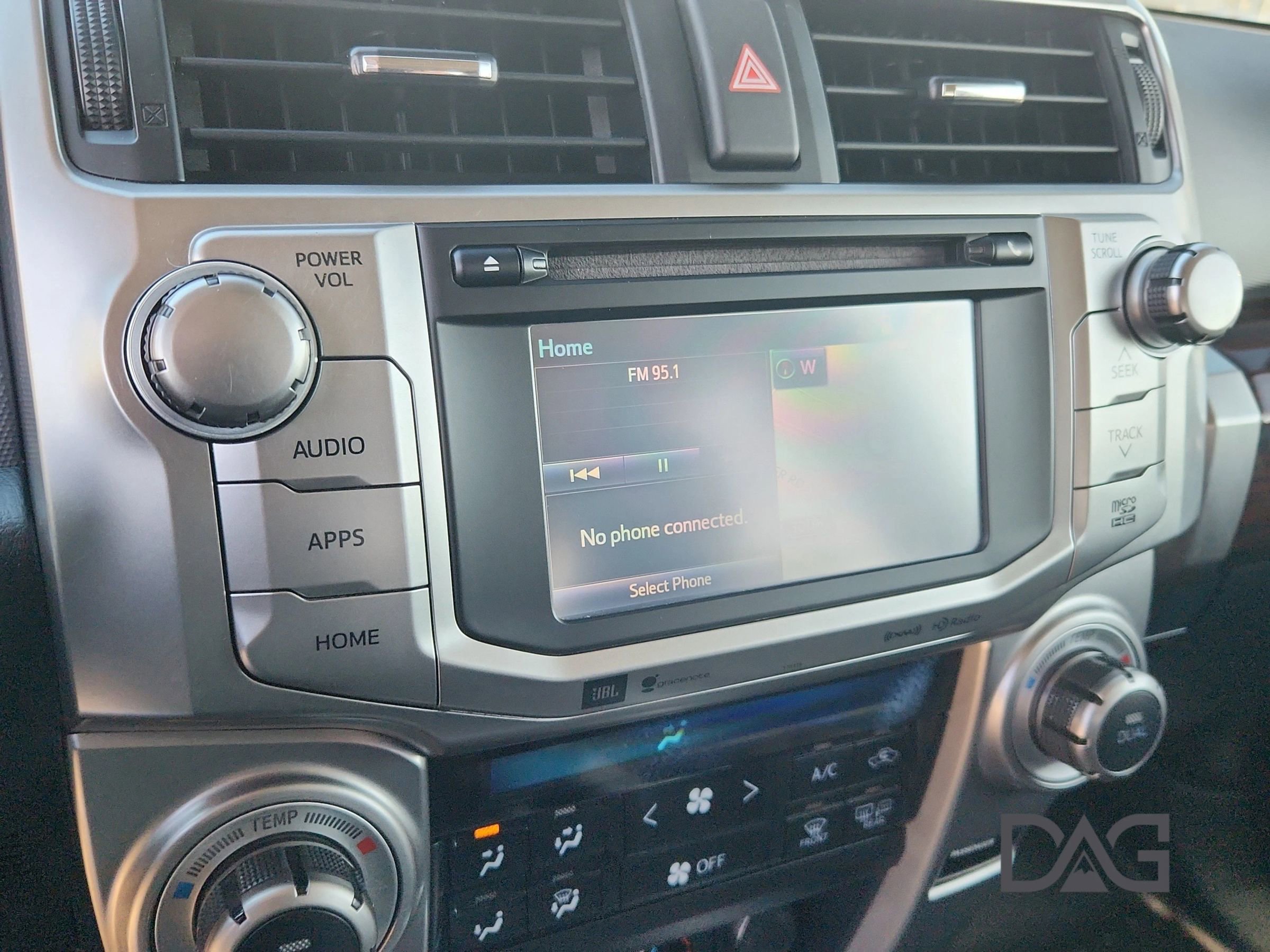 Used 2019 Toyota 4Runner Limited image 34