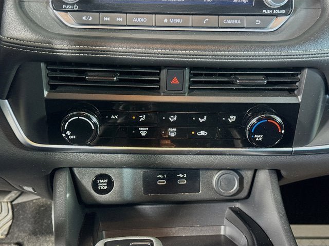 Used 2024 Nissan Rogue S AWD/4WD image 13
