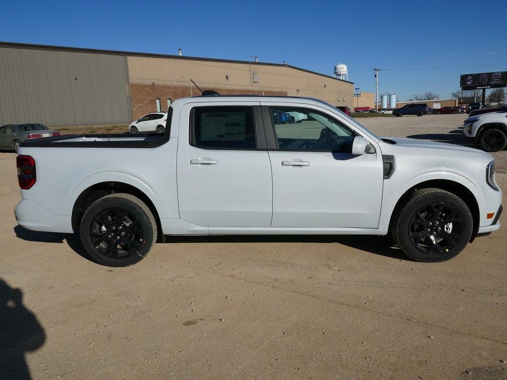 New 2026 Ford Maverick Lobo image 3