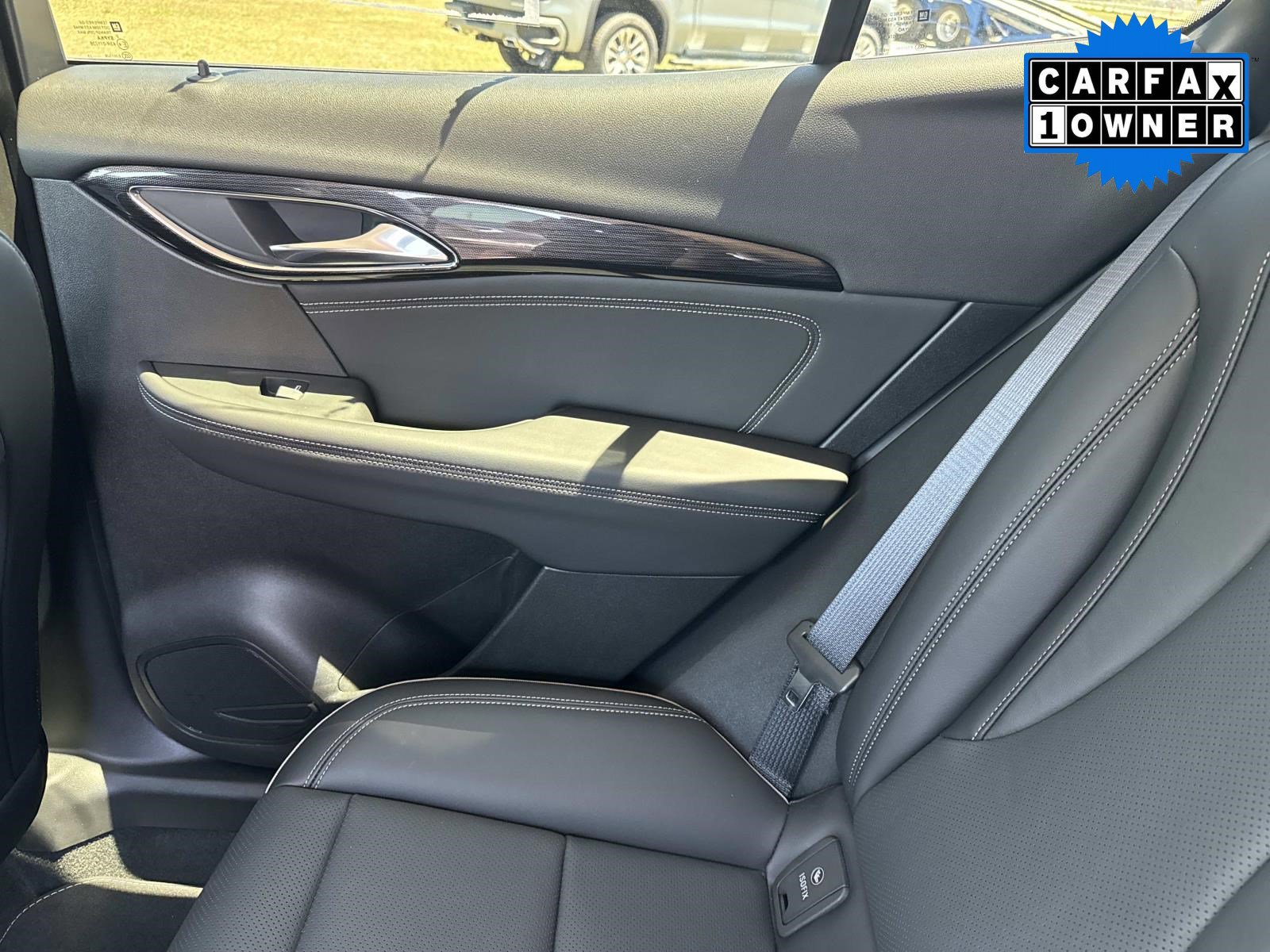 Used 2023 Buick Envision Essence AWD/4WD image 16