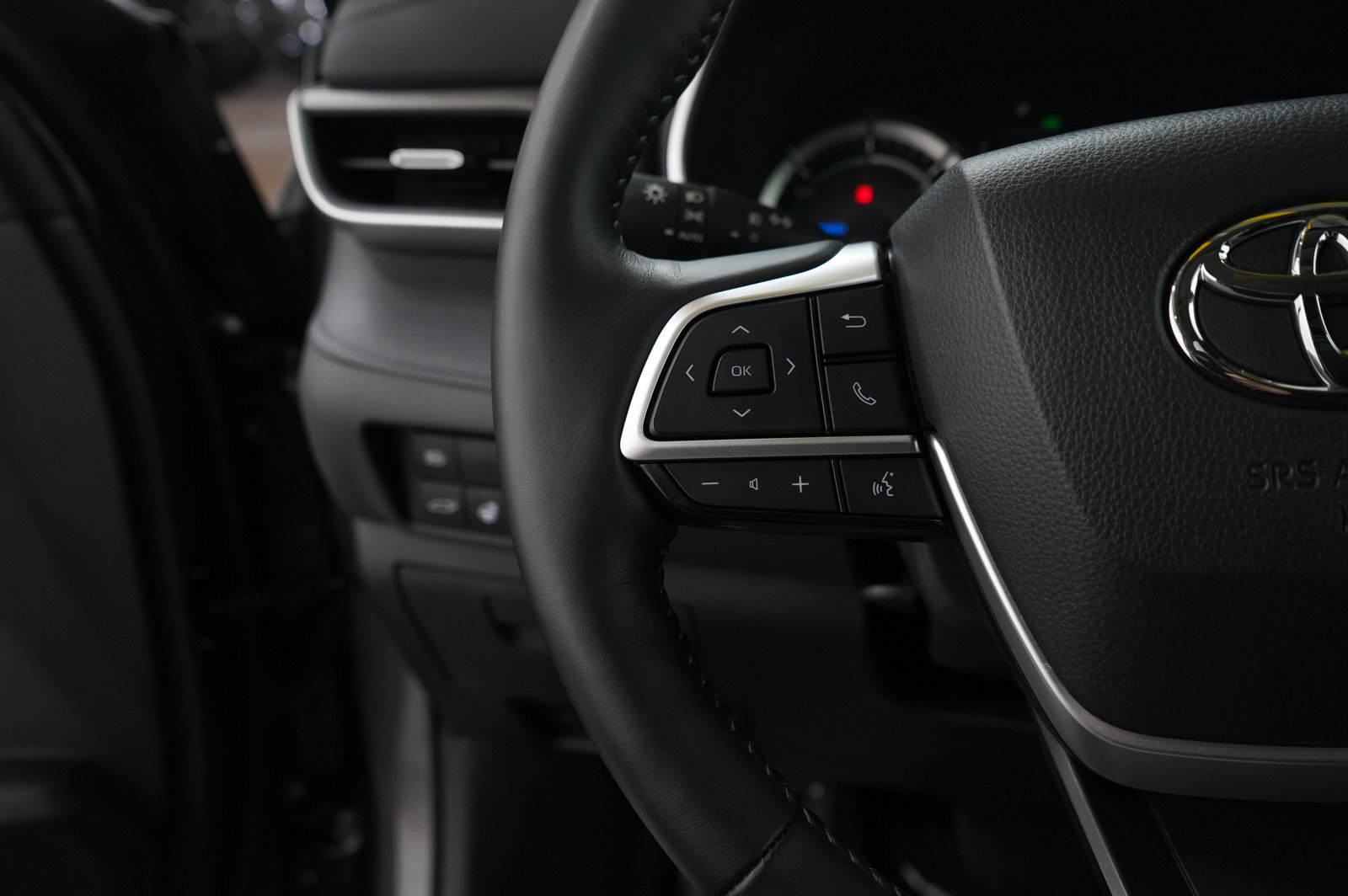 Used 2024 Toyota Highlander XLE image 21