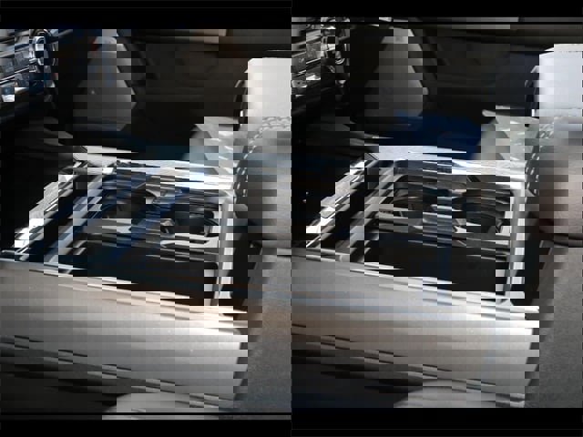 New 2025 Ford F250 Lariat w/ Lariat Ultimate Package image 30
