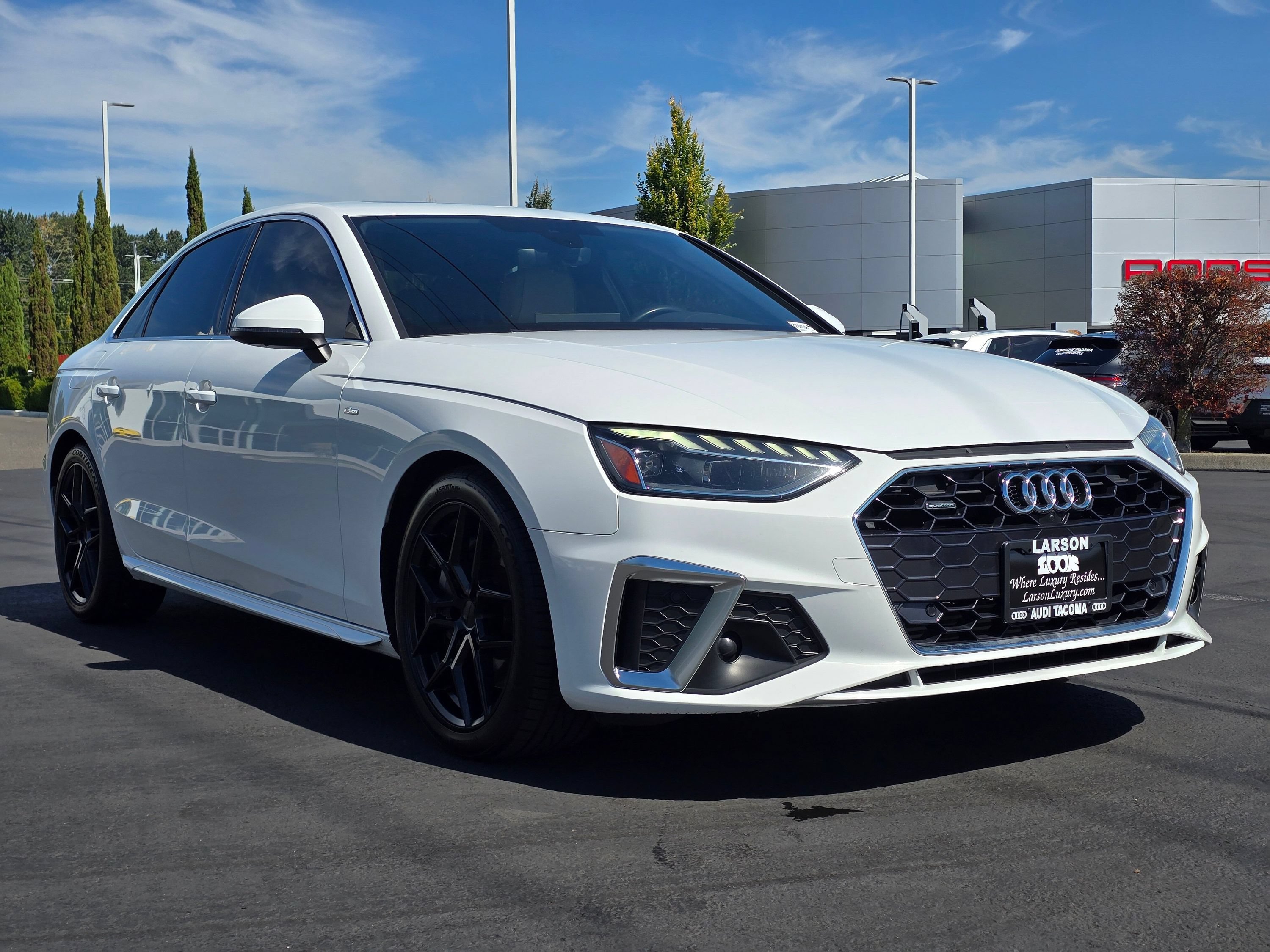 Used 2022 Audi A4 2.0T Premium Plus AWD/4WD image 7