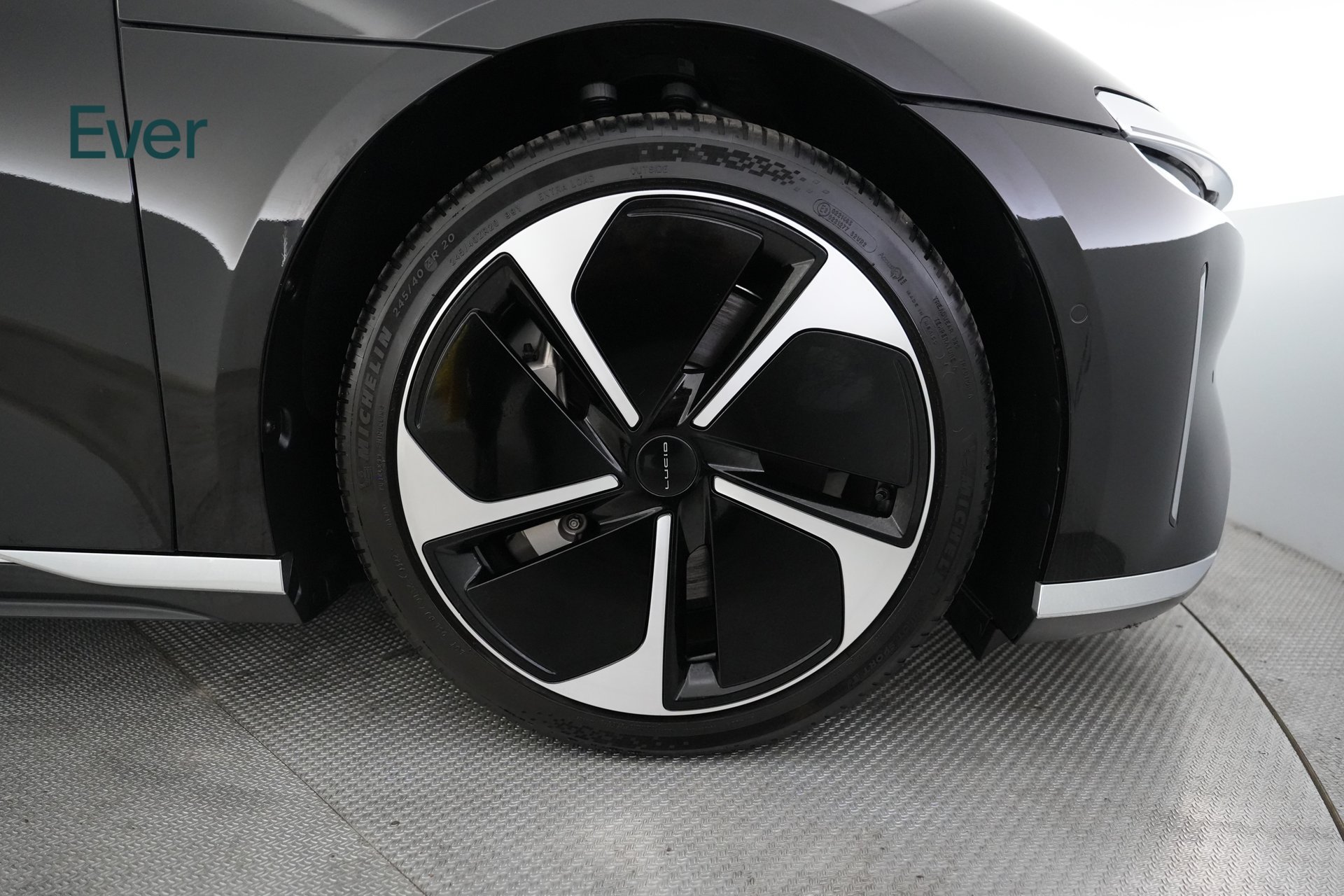Used 2023 Lucid Air Touring AWD/4WD image 20