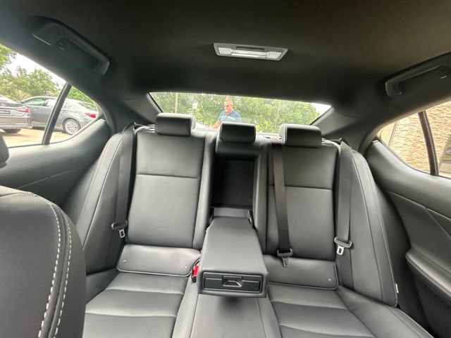 Used 2026 Lexus IS 350 F Sport AWD/4WD image 31