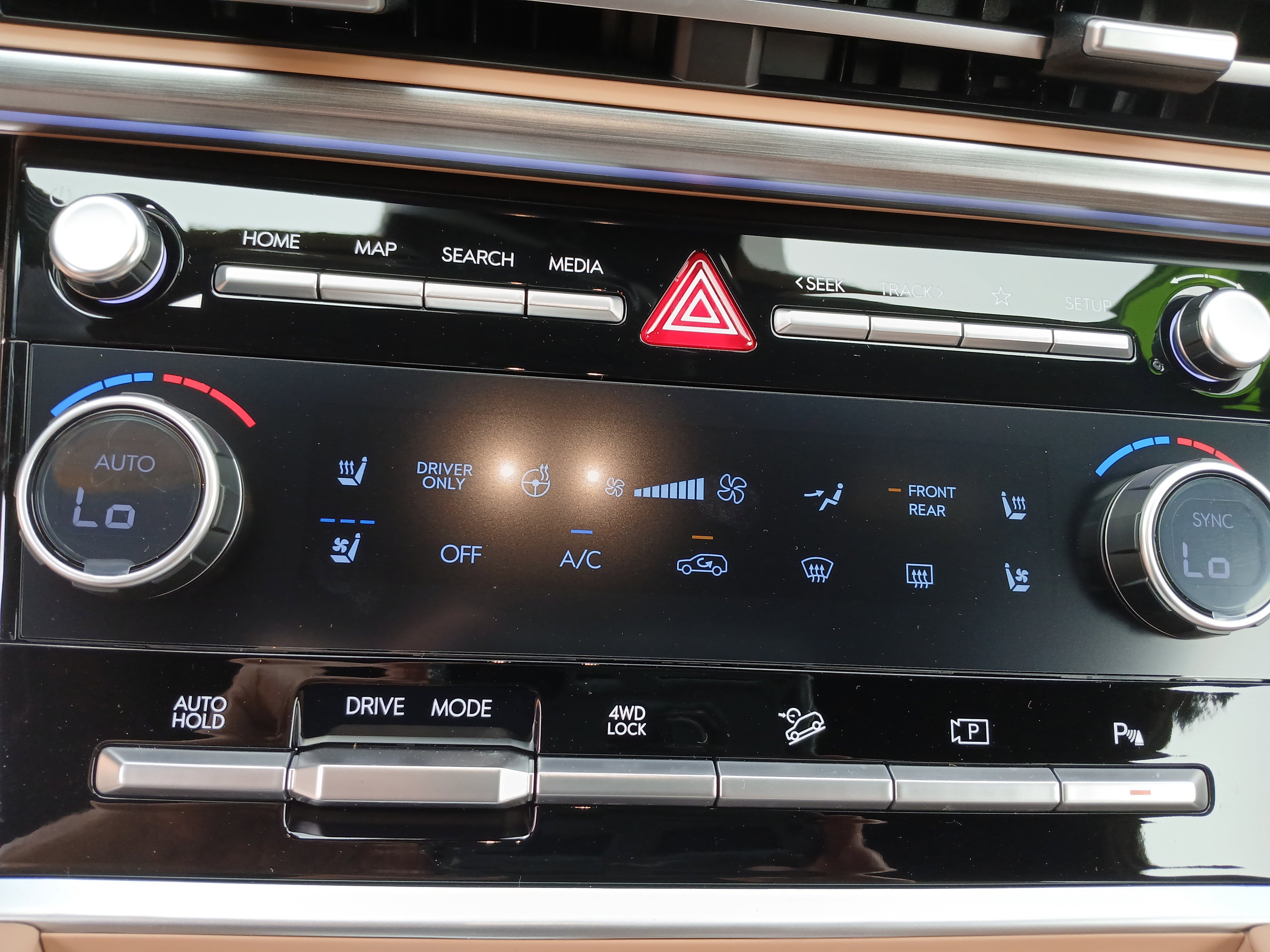 New 2026 Hyundai Santa Fe Calligraphy image 29